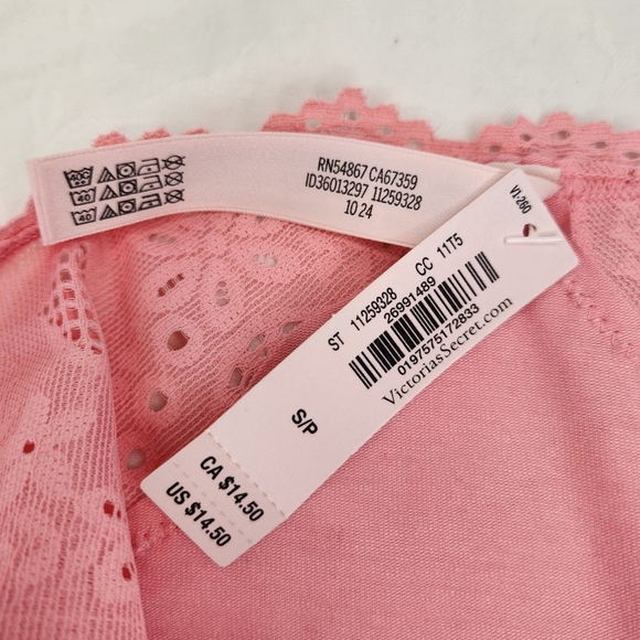 Victoria's Secret Lace Bikini Panties - Picture 5 of 10